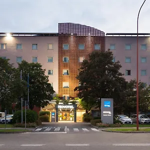 Novotel Due Hotel