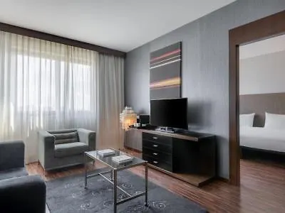Ac Hotel Brescia By Marriott